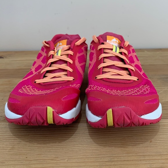 Hot Coral Merrell Performance Footwear Size 8 - Picture 2 of 7